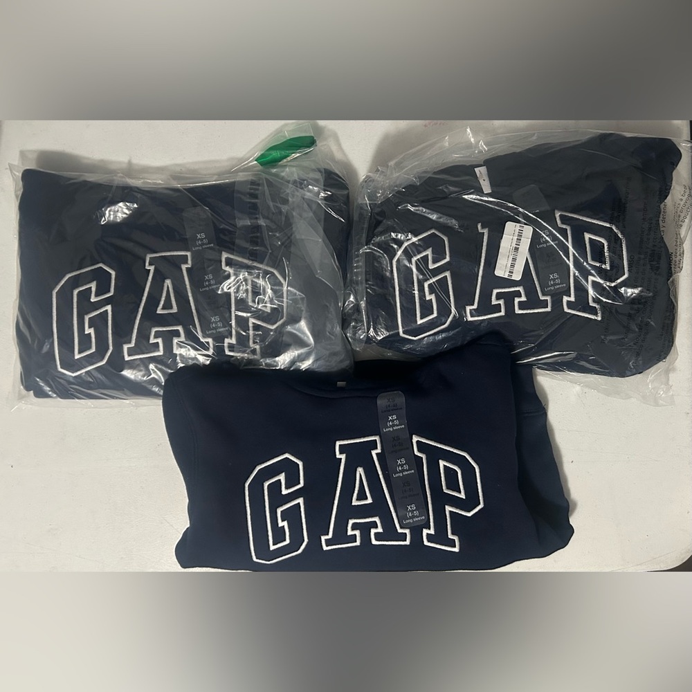 Gap Sweater — Navy— Boys 5T — Bulk Lot – Brand New — Read Des